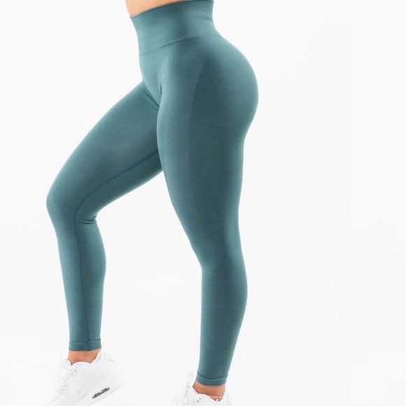 Alphalete Pants - Alphalete Amplify Legging